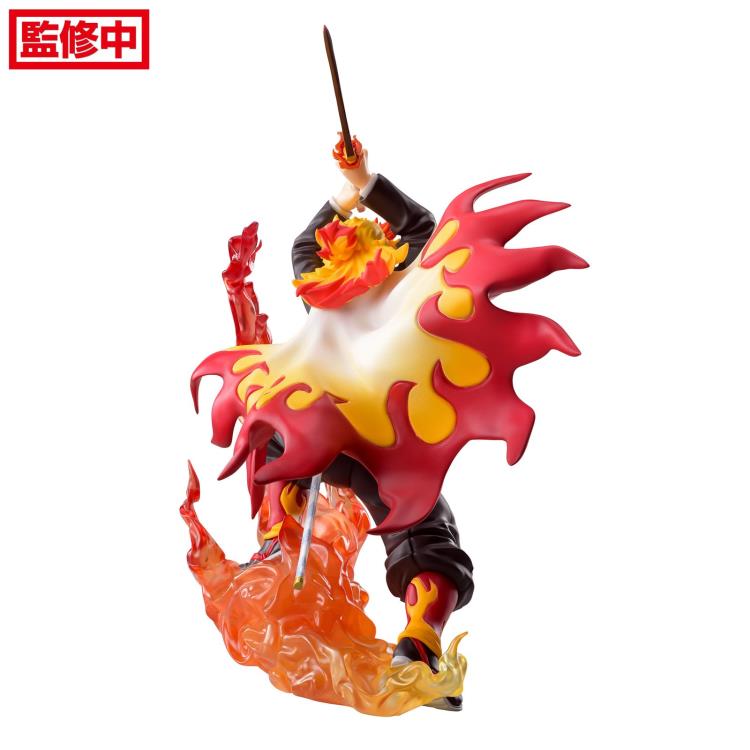 Sega Demon Slayer: Kimetsu no Yaiba Xross Link Kyojuro Rengoku Figure
