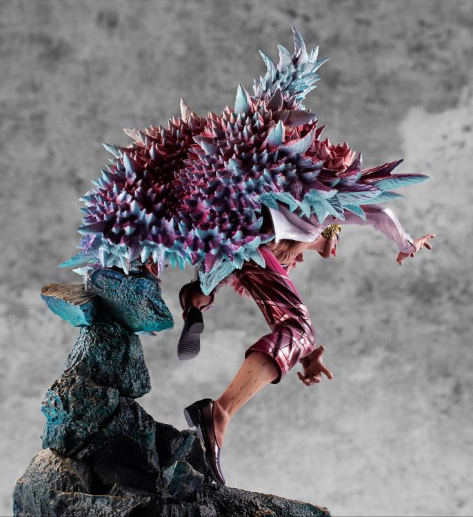 One Piece Portrait of Pirates SA-Maximum Heavenly Demon Donquixote Doflamingo figure