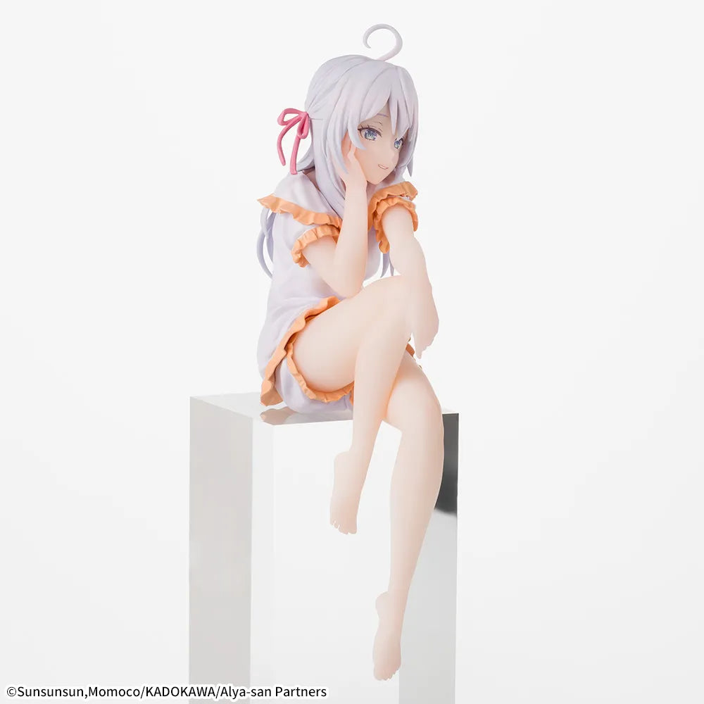 Sega Alya Sometimes Hides Her Feelings in Russian Alya (Pajamas Ver.) Premium Perching Figure