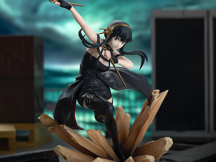 Sega Spy x Family Luminasta Yor Forger (Thorn Princess Mission Extend) Figure