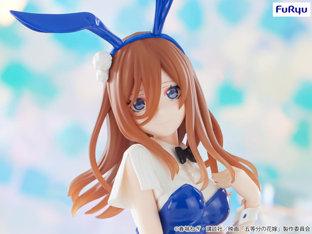 FuRyu The Quintessential Quintuplets Trio-Try-iT Miku Nakano (Bunnies Another Color Ver.) Figure