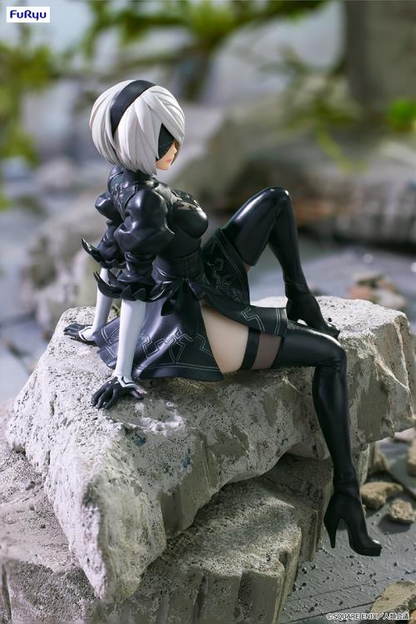 FuRyu NieR: Automata Ver1.1a 2B (YoRHa No.2 Type B) Noodle Stopper Figure