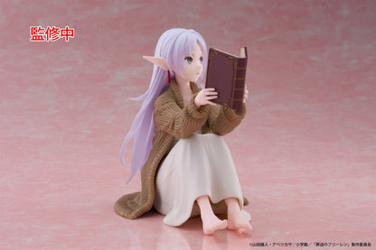 Taito Frieren: Beyond Journey's End Desktop Cute Frieren (Roomwear Ver.) Figure
