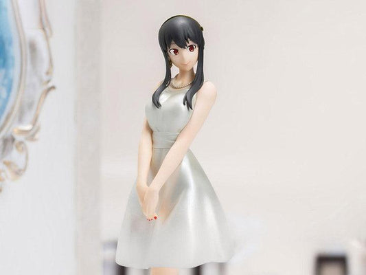 Sega Spy x Family Yor Forger (Party) Premium Figure