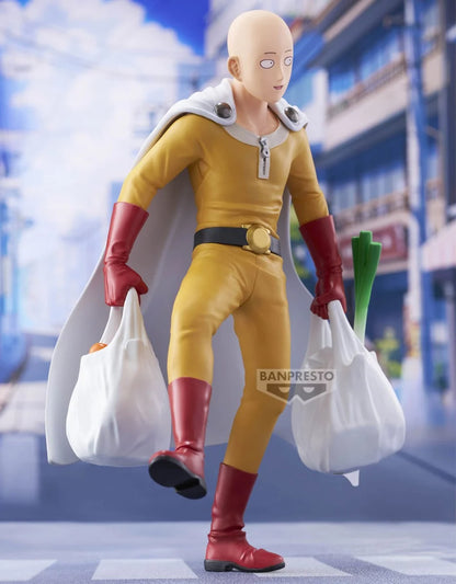 Banpresto One-Punch Man One Punch Life Saitama Figure