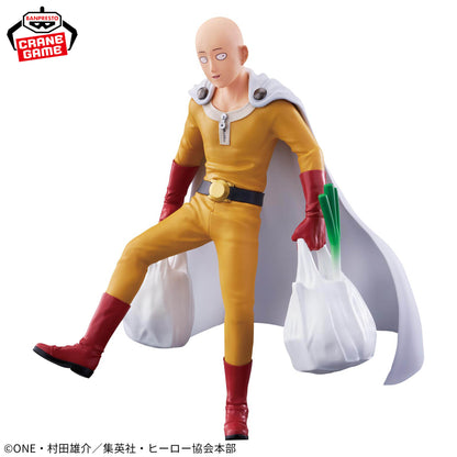 Banpresto One-Punch Man One Punch Life Saitama Figure