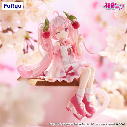 FuRyu Vocaloid Sakura Miku (2025 Wink Ver.) Noodle Stopper Figure