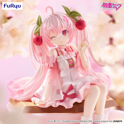 FuRyu Vocaloid Sakura Miku (2025 Wink Ver.) Noodle Stopper Figure