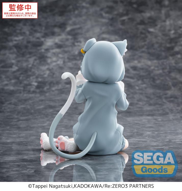 Sega Re:Zero Starting Life in Another World Yumemirize Emilia (Mofumofu Pack) Figure