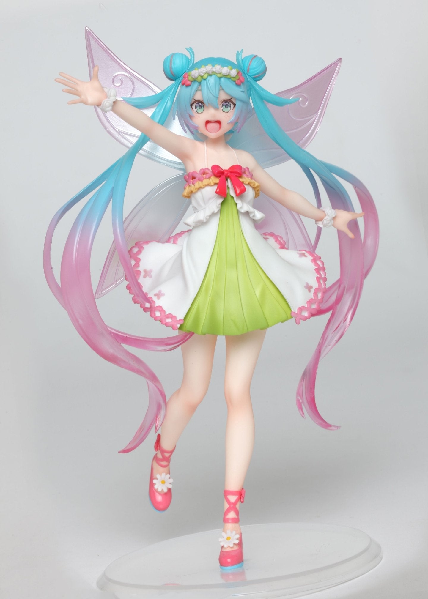 Taito Vocaloid Hatsune Miku (3rd Season Spring Ver.) Figure