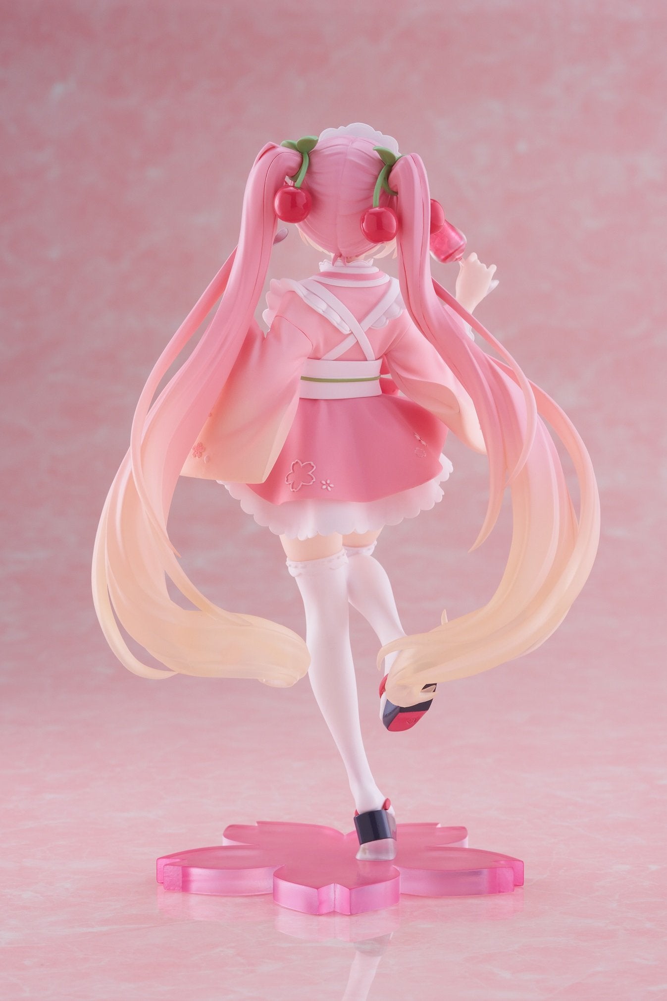 Taito Vocaloid Newley Written Sakura Miku (Japanese Cafe Ver.) Figure