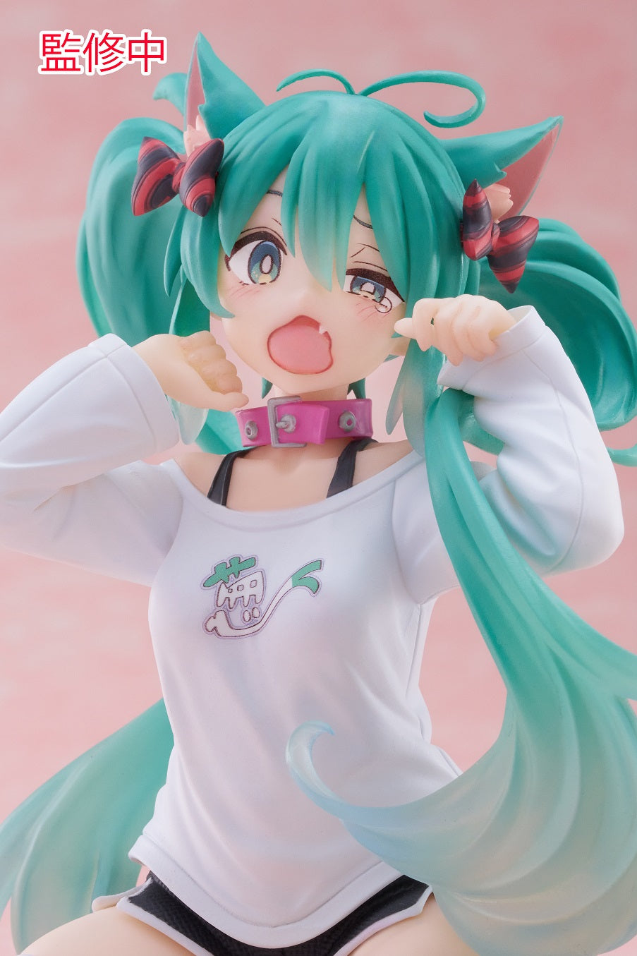 Taito Vocaloid Desktop Cute Hatsune Miku (Nekomimi T-Shirt Ver.) Figure (Reissue)
