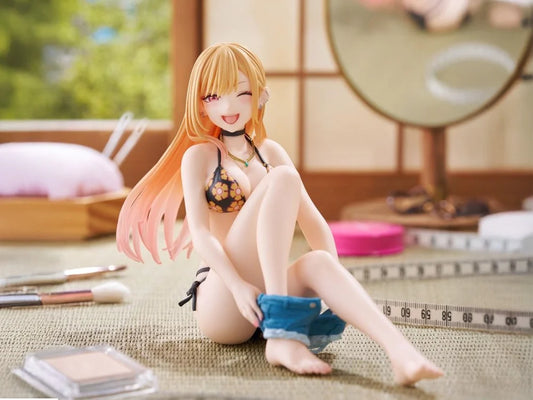 Taito My Dress-Up Darling Desktop Cute Marin Kitagawa (Measured Swimsuit Ver.) Figure