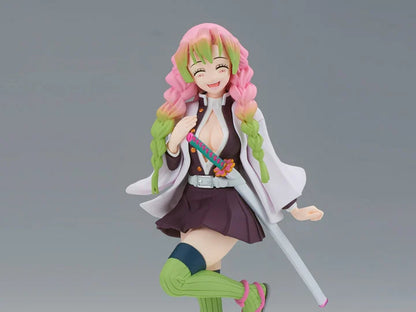 Banpresto Demon Slayer: Kimetsu No Yaiba Figure Vol.45 Mitsuri Kanroji