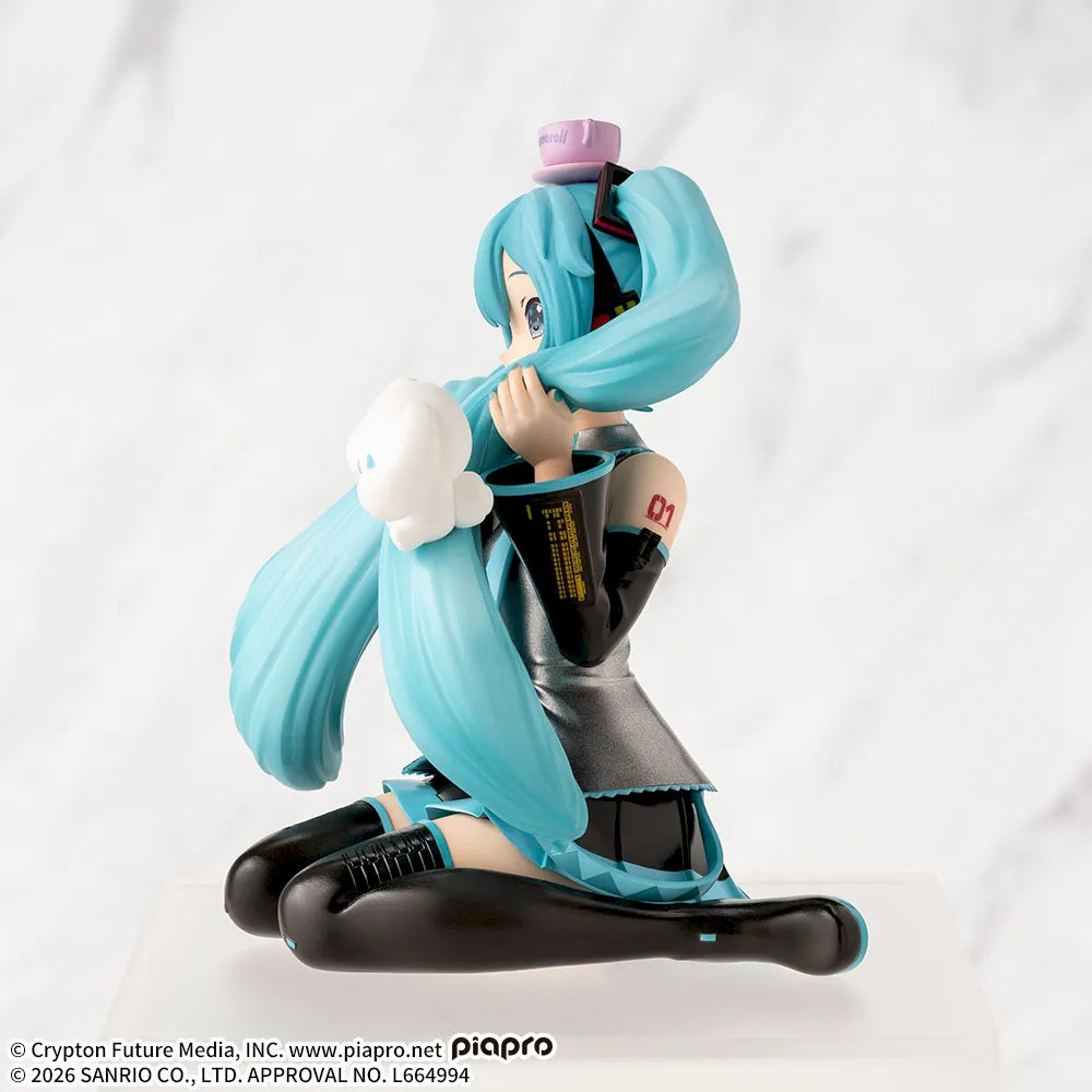 Sega Hatsune Miku x Cinnamoroll Choconose Premium Figure Fluffy Ver.